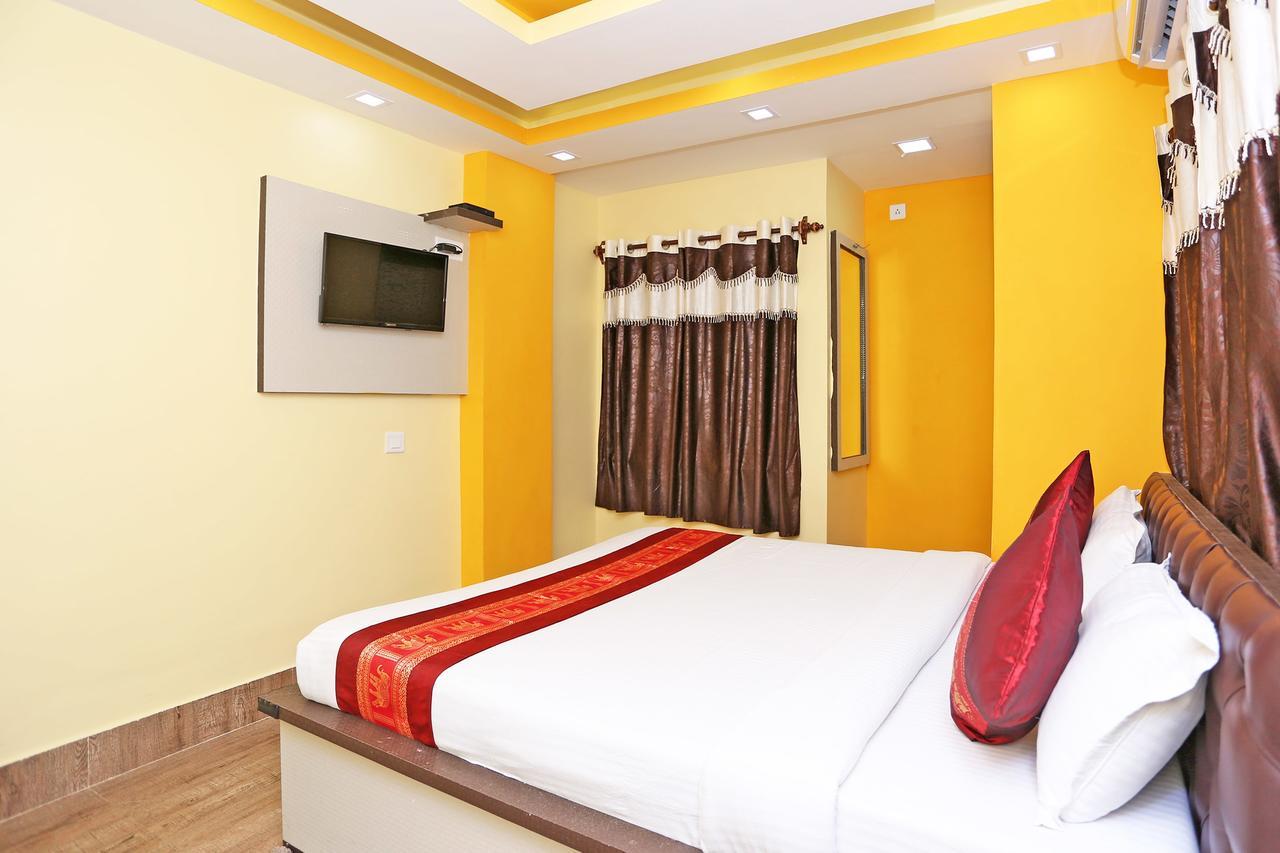 Oyo 9975 Hotel Asmeet Calcutta Eksteriør billede
