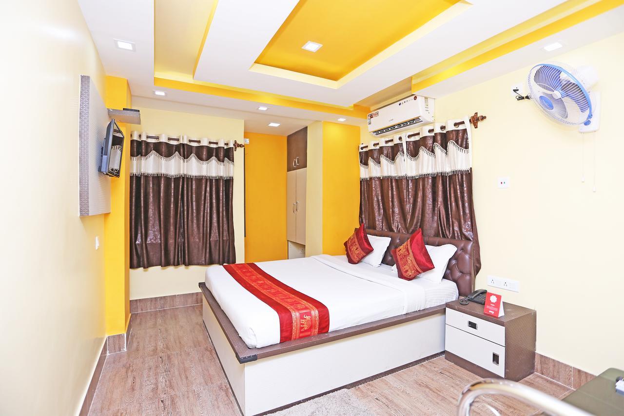 Oyo 9975 Hotel Asmeet Calcutta Eksteriør billede