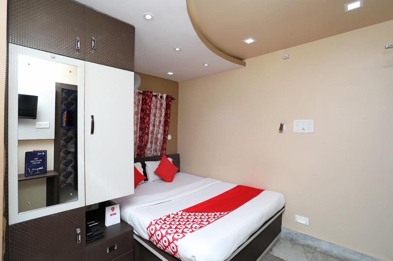 Oyo 9975 Hotel Asmeet Calcutta Eksteriør billede