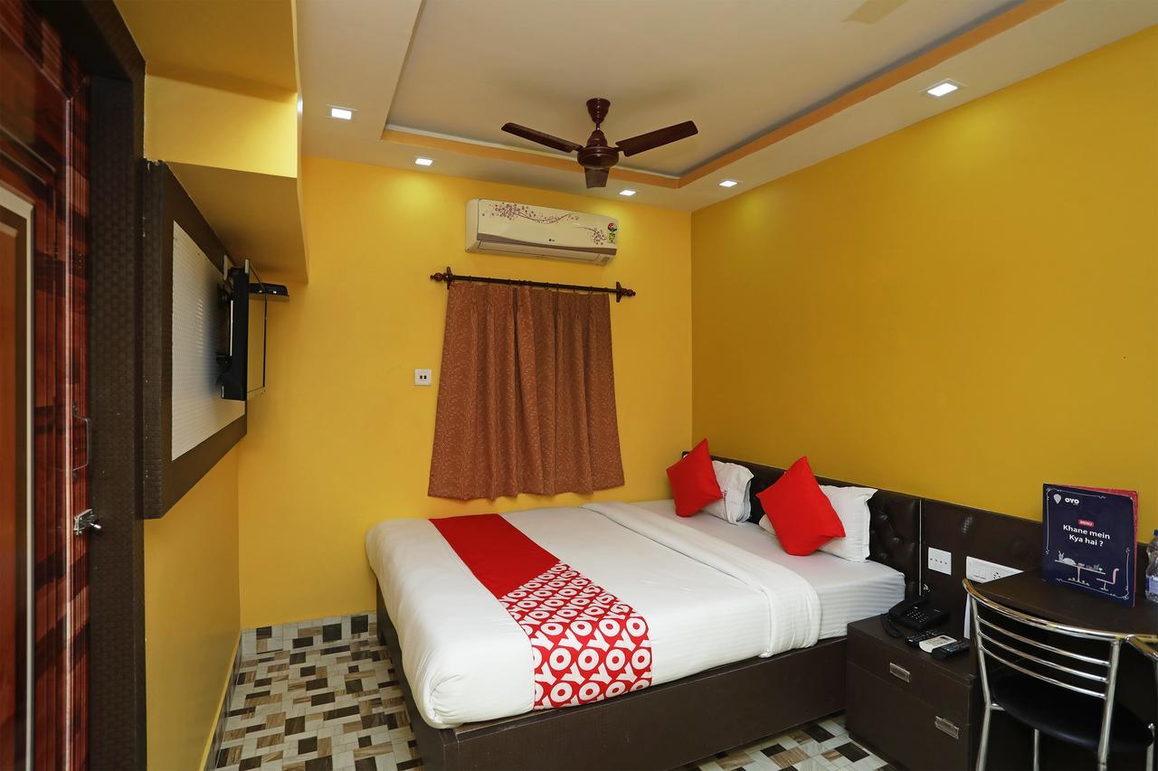 Oyo 9975 Hotel Asmeet Calcutta Eksteriør billede